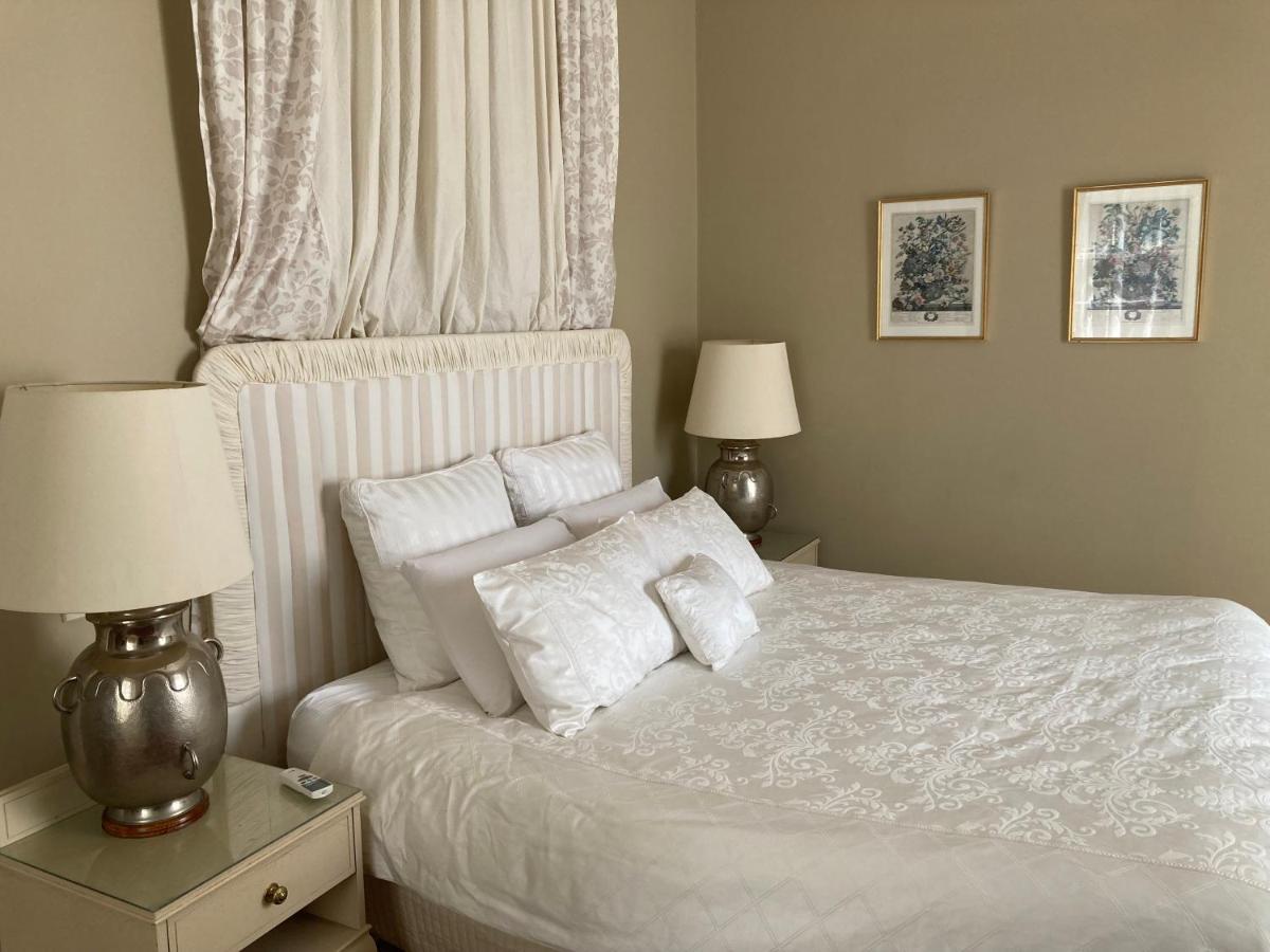 Faversham House York Ngoại thất bức ảnh
