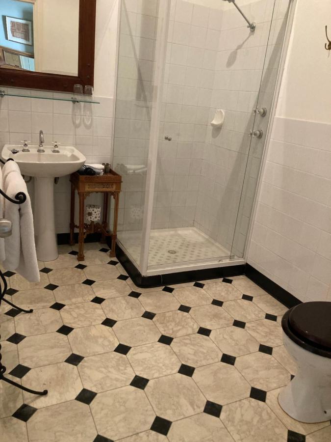 Faversham House York Ngoại thất bức ảnh