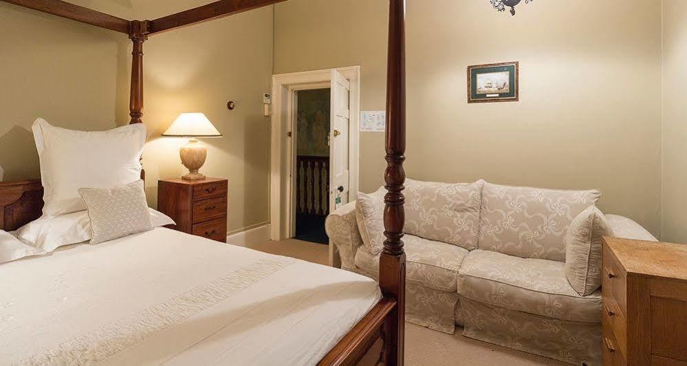 Faversham House York Ngoại thất bức ảnh